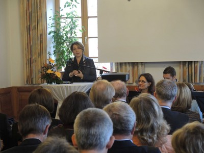 Als ehemalige Grundschulleiterin konnte ich bei meiner Rede von meinen positiven Erfahrungen mit Jugendherbergsaufenthalten berichten.