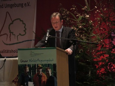 Herr Carl von Butler, Gesch�ftsf�hrer des Bayerischen Waldbesitzerverbands