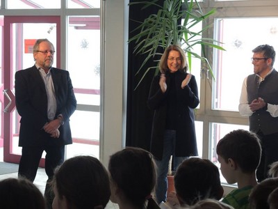 Das Highlight waren die Begr��ungslieder der vier Klassenstufen...