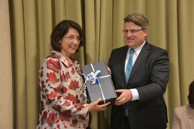 �ber den Dank unseres Justizministers f�r mein Kommen habe ich mich sehr gefreut.