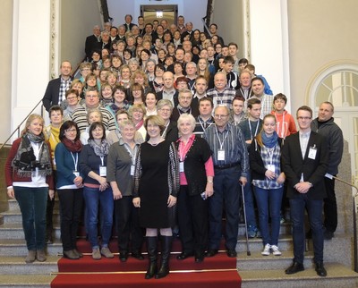 Dieses mal besuchten mich der Volksfestausschuss Eichst�tt, die Jagdgenossen Rieshofen, Sch�ler der Realschule Beilngries (MINT-Preistr�ger), eine Klasse des Sonderp�dagogischen F�rderzentrums Eichst�tt und der
Frauenbund Hagenhill

