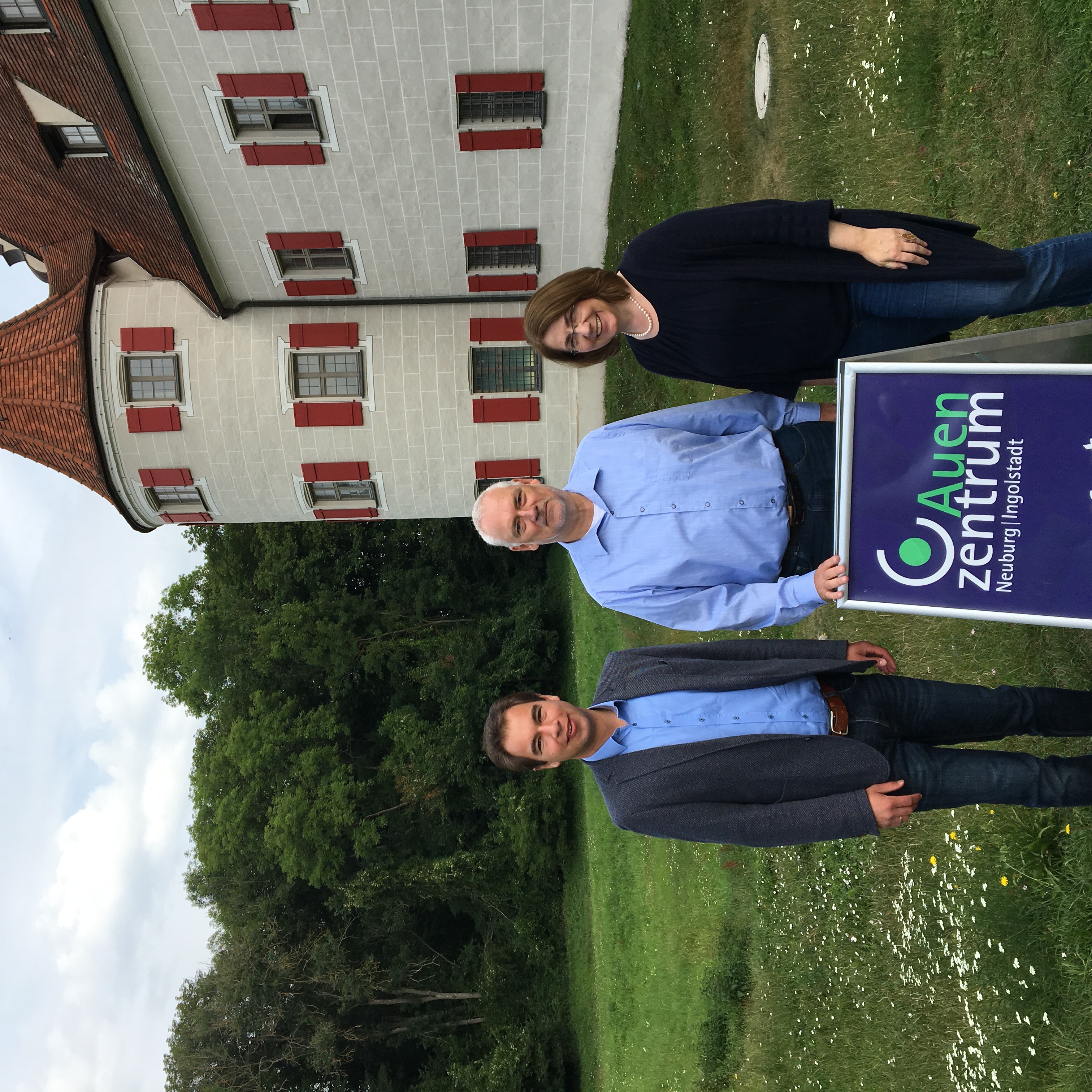 Bereits im Jahr 2019 besuchten die Landtagsabgeordneten Schorer-Dremel und Enghuber das Aueninstitut in Neuburg (v.l. MdL Enghuber, Prof. Bernd Cyffka, MdL Schorer-Dremel)